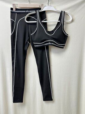 ALO Black Tank Top & Leggings Set — Size M